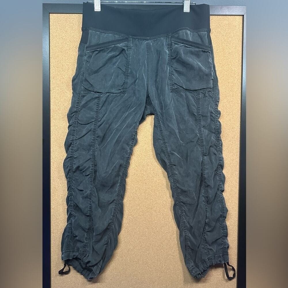 Lululemon Tencel Cool Down Ruched Crop Pants Size 6 Women's Lightweight Gray Blk